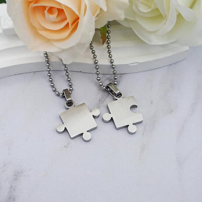 The missing piece necklace