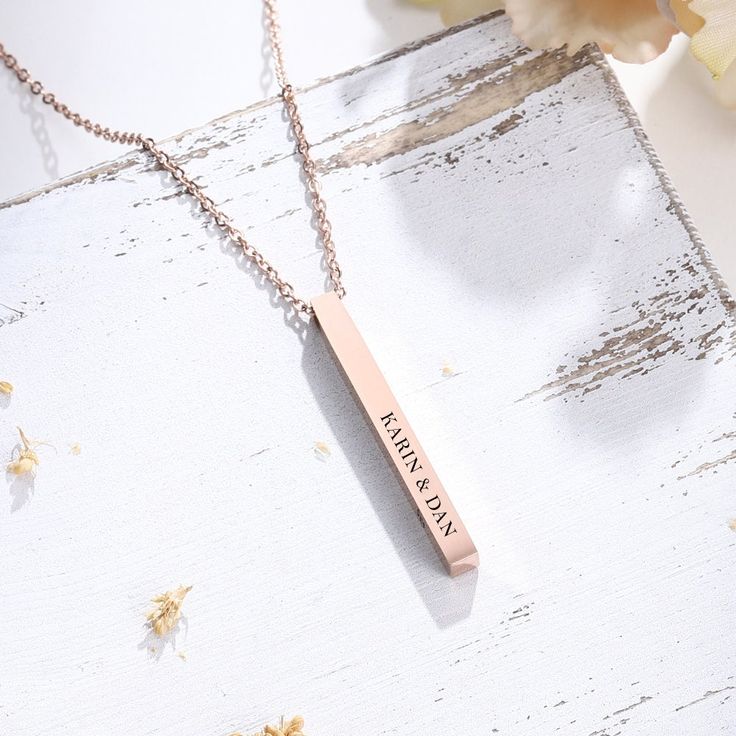 Cubic bar necklace